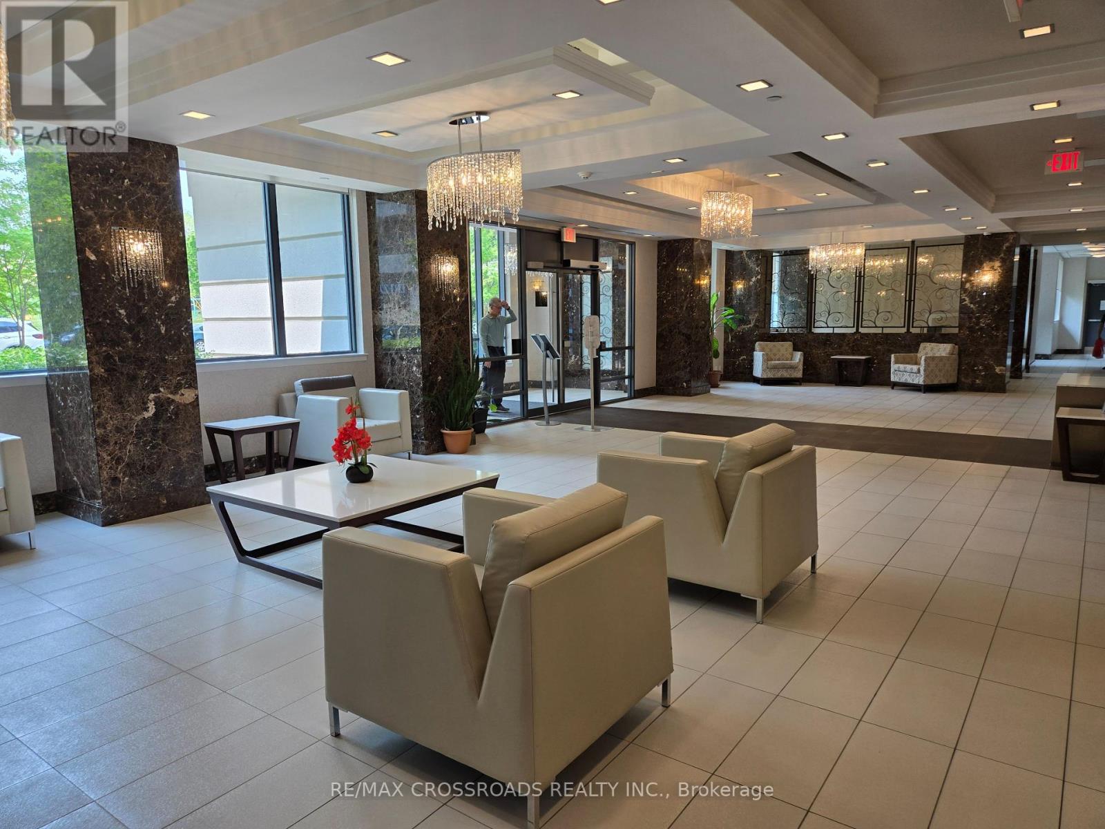 1019 - 376 Highway 7 E Road, Richmond Hill, Ontario  L4B 0C7 - Photo 8 - N12208500