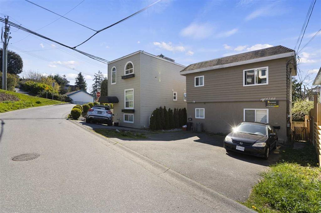 14788 Gordon Avenue, White Rock, British Columbia  V4B 2A7 - Photo 2 - R3012680
