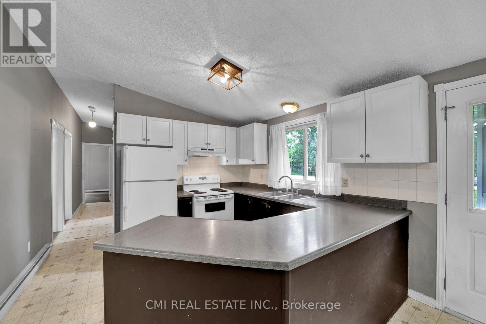 176 Raglan Street, Grey Highlands, Ontario  N0C 1E0 - Photo 18 - X12208493