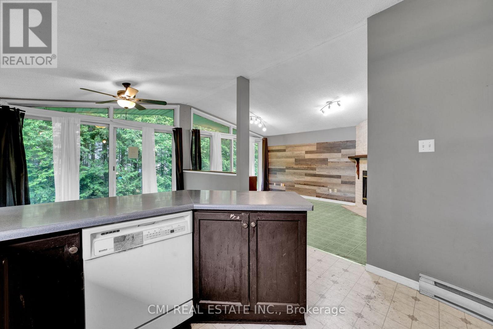 176 Raglan Street, Grey Highlands, Ontario  N0C 1E0 - Photo 22 - X12208493