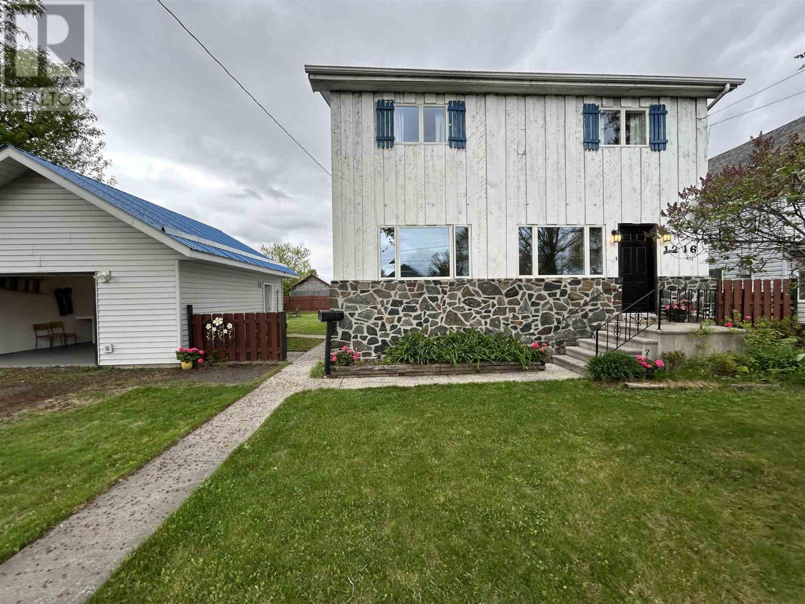 1216 Second St E, Fort Frances, Ontario  P9A 1P4 - Photo 1 - TB250948
