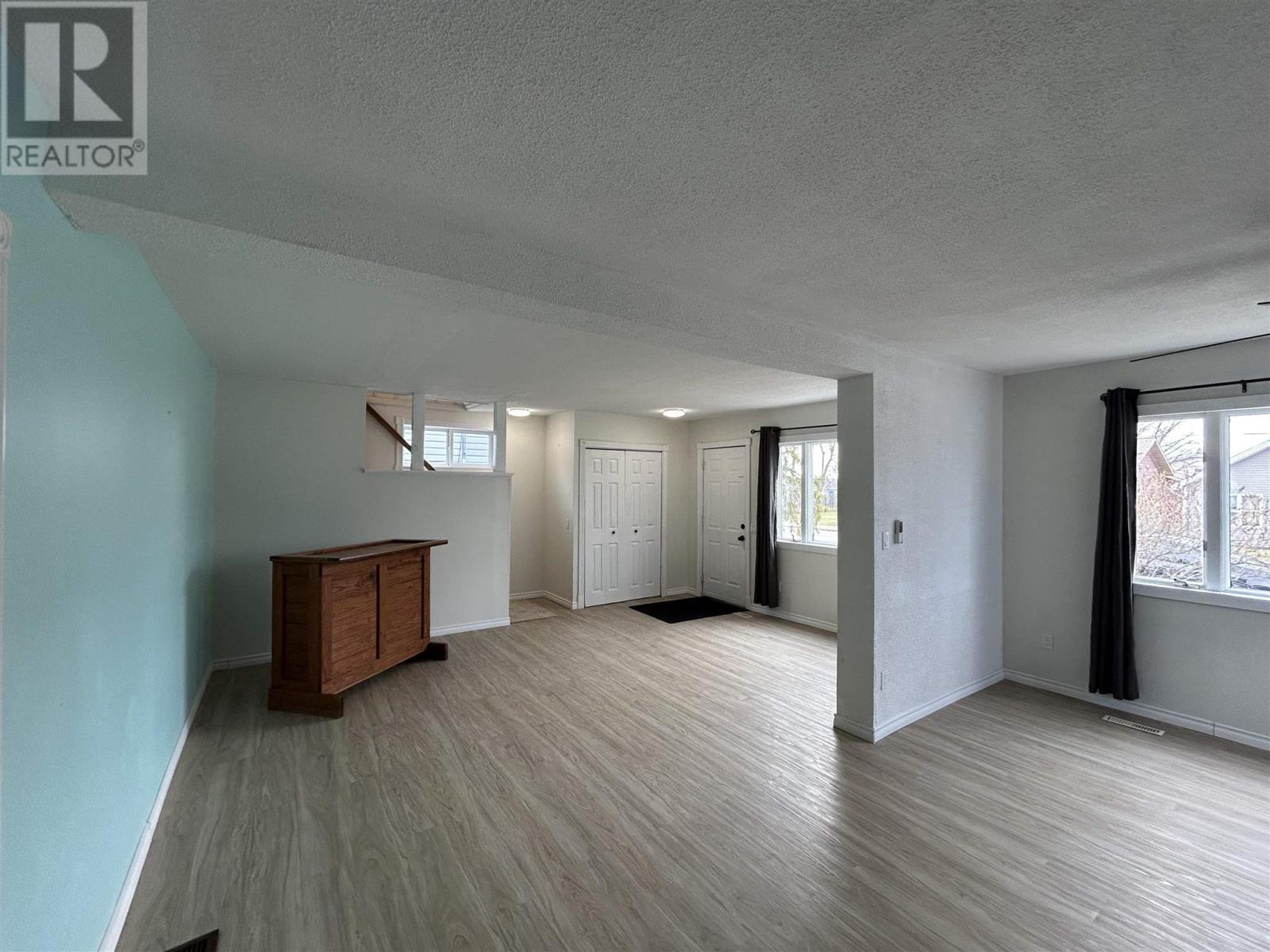 1216 Second St E, Fort Frances, Ontario  P9A 1P4 - Photo 11 - TB250948