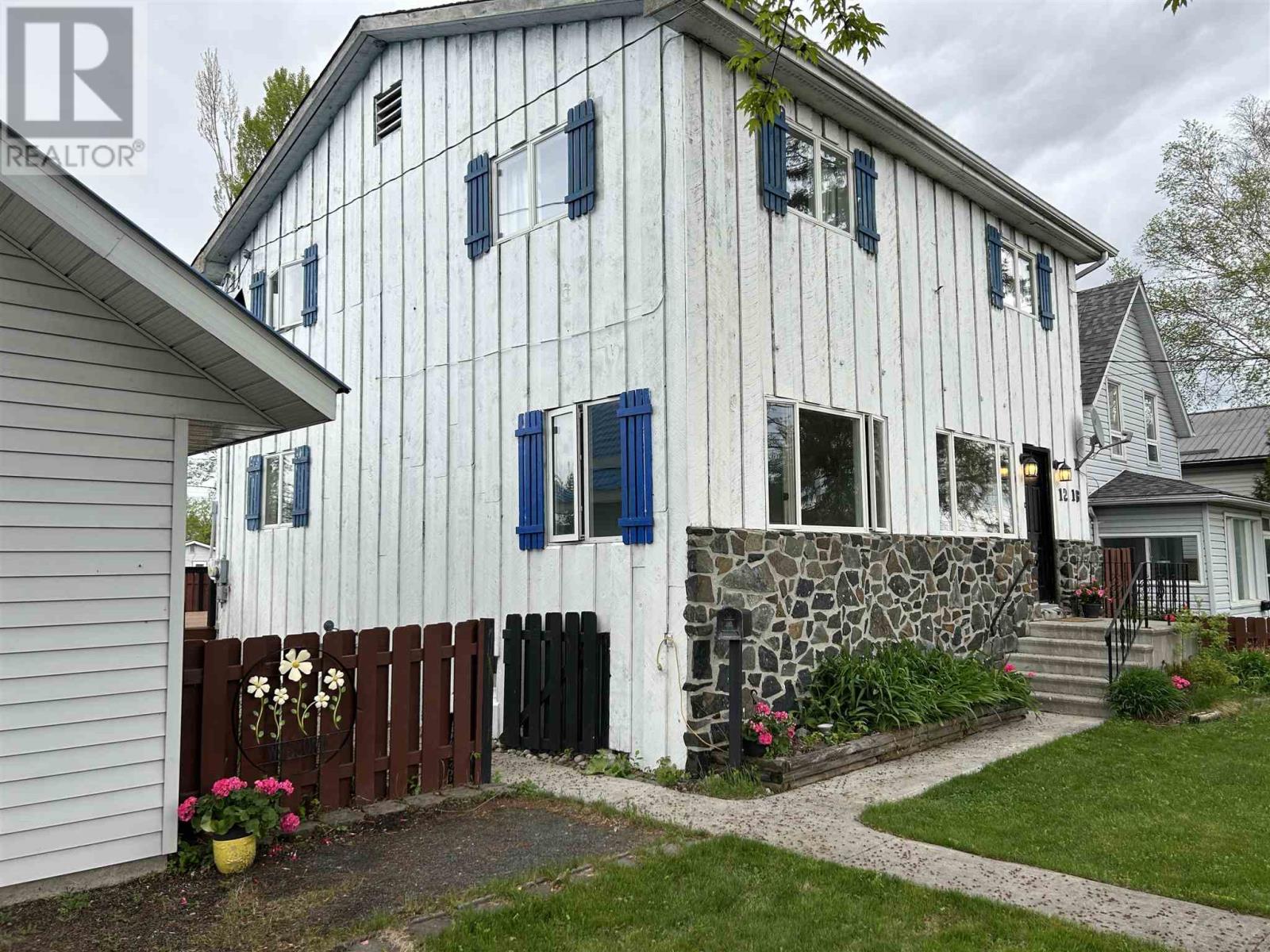 1216 Second St E, Fort Frances, Ontario  P9A 1P4 - Photo 3 - TB250948