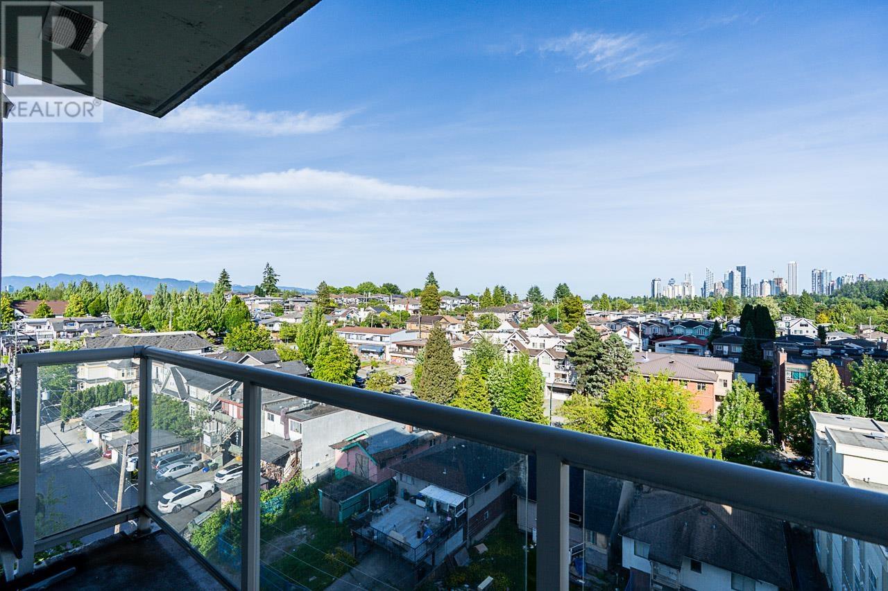 910 3489 Ascot Place, Vancouver, British Columbia  V5R 6B6 - Photo 8 - R3013417