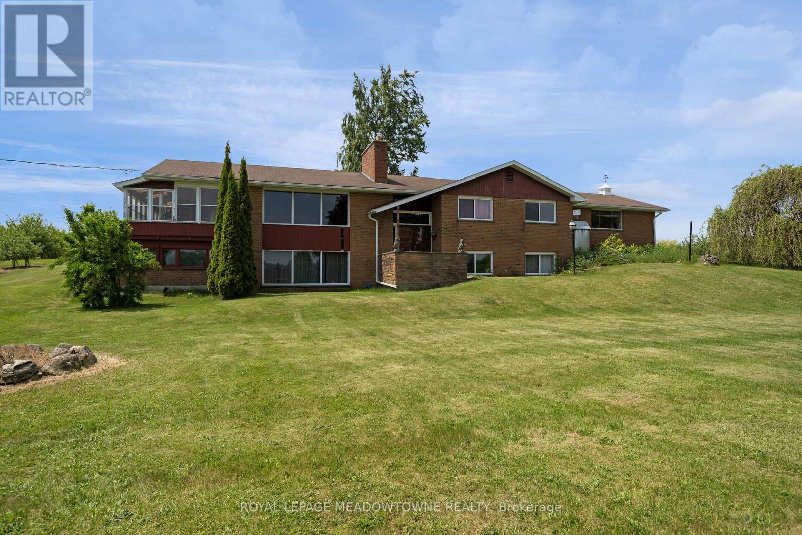 1453 Milburough Line, Hamilton, Ontario  L0R 1H0 - Photo 6 - X12208311