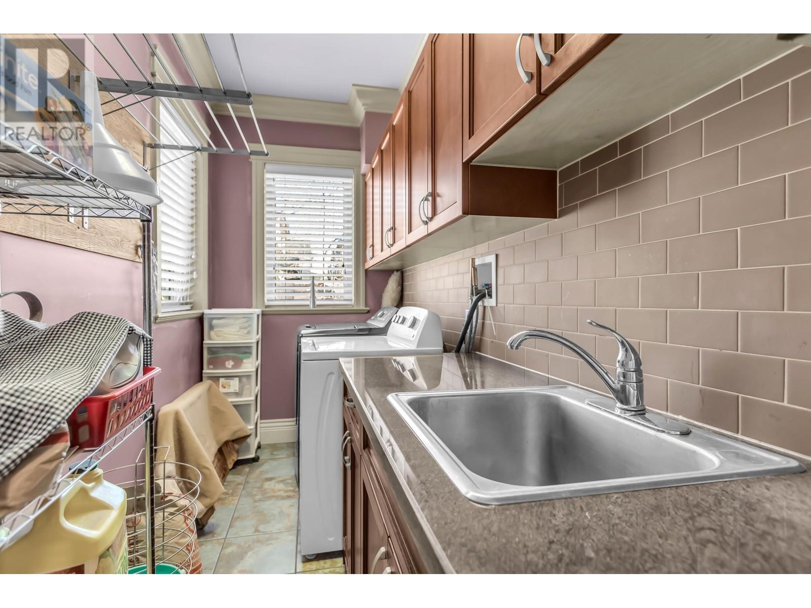 2701 St George Street, Port Moody, British Columbia  V3H 2H1 - Photo 18 - R3012926