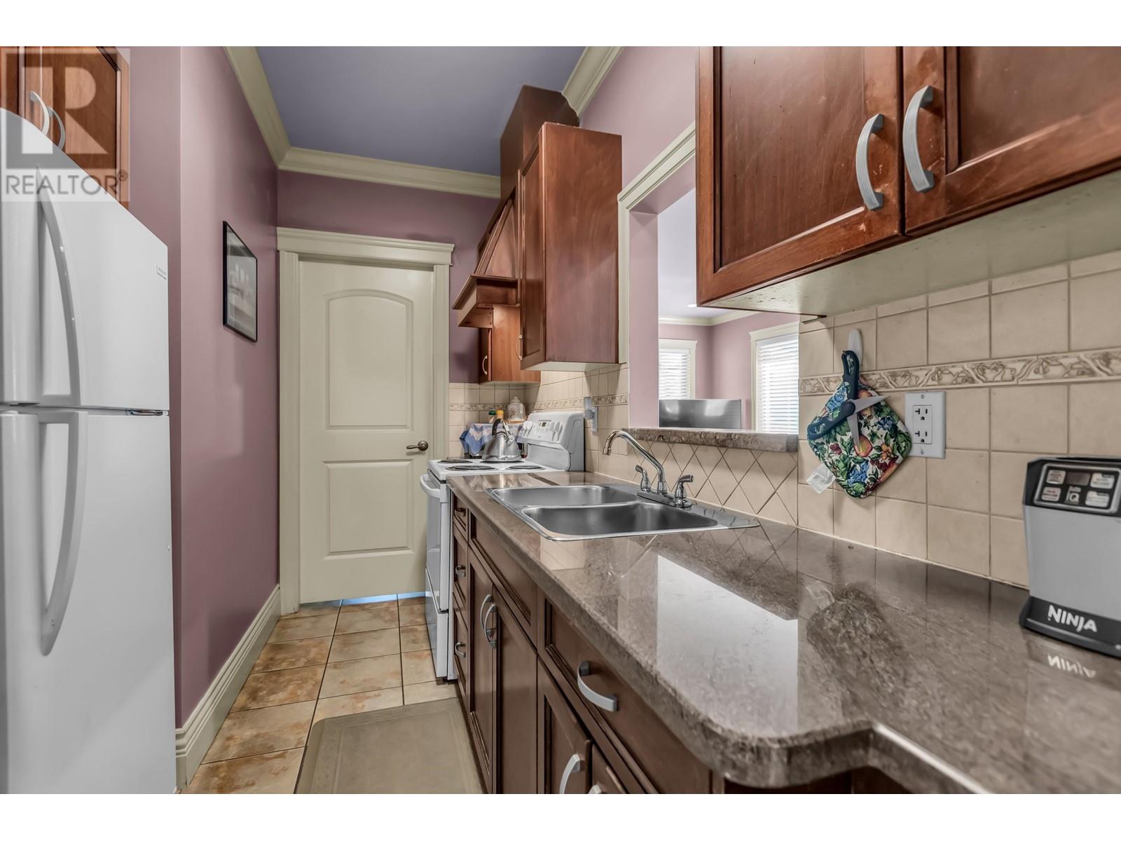 2701 St George Street, Port Moody, British Columbia  V3H 2H1 - Photo 17 - R3012926