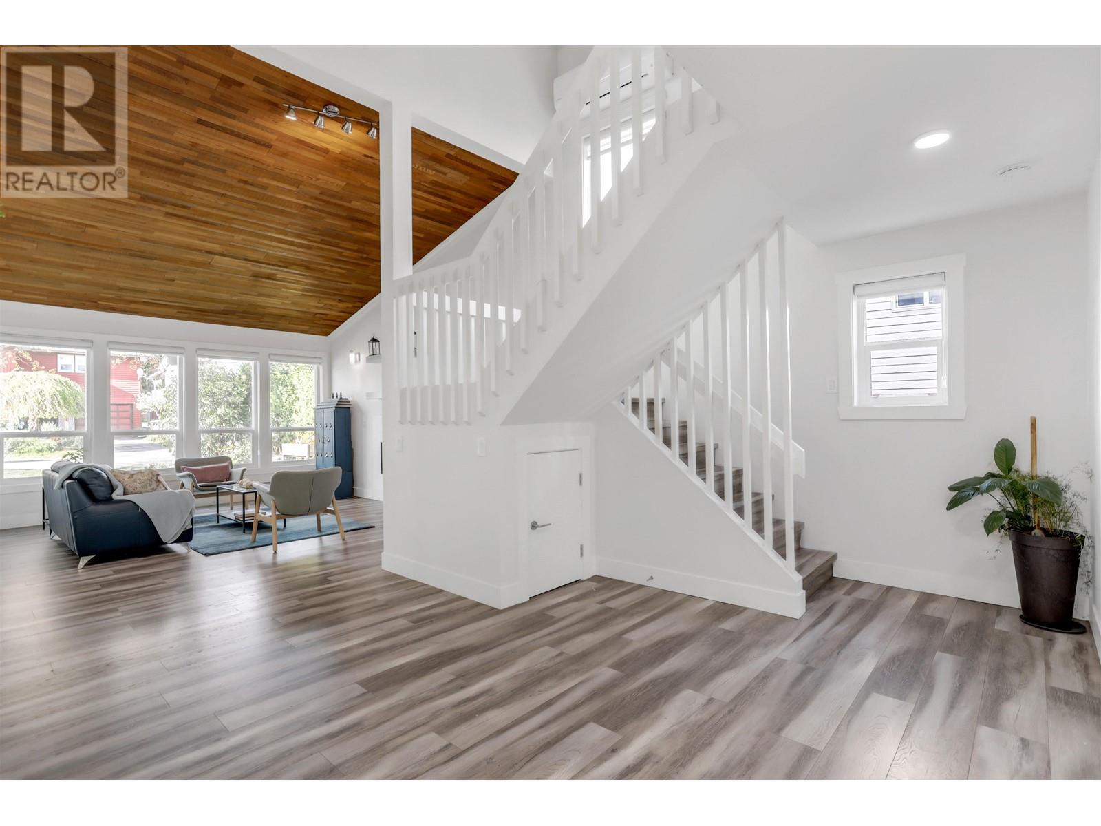 3228 Chrome Crescent, Coquitlam, British Columbia  V3E 1M5 - Photo 26 - R3013027