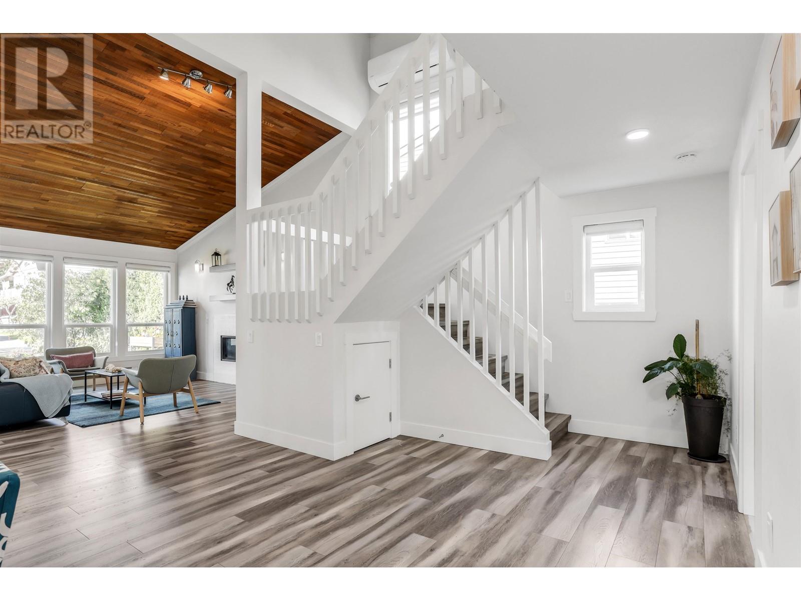 3228 Chrome Crescent, Coquitlam, British Columbia  V3E 1M5 - Photo 15 - R3013027