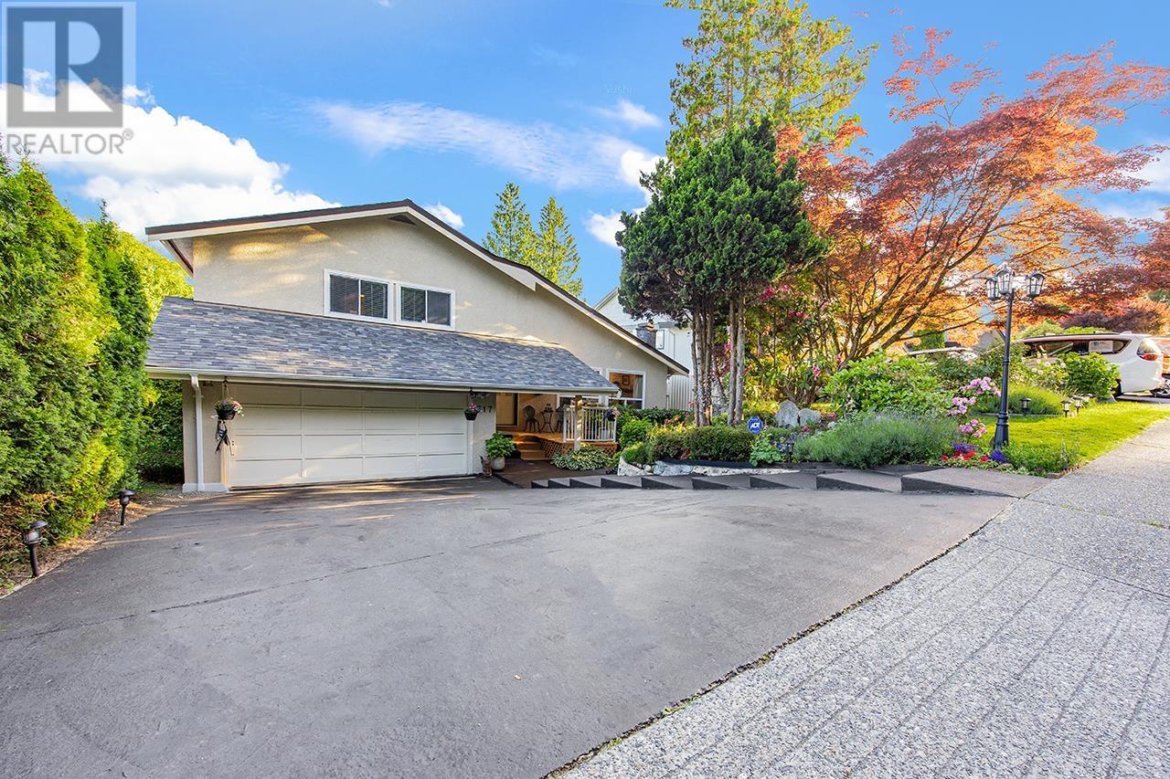 317 Hickey Drive, Coquitlam, British Columbia  V3K 5T3 - Photo 5 - R3013390