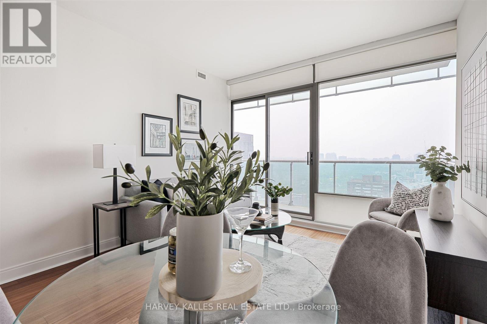 2906 - 18 Yorkville Avenue, Toronto (Annex), Ontario  M4W 1L4 - Photo 12 - C12208511