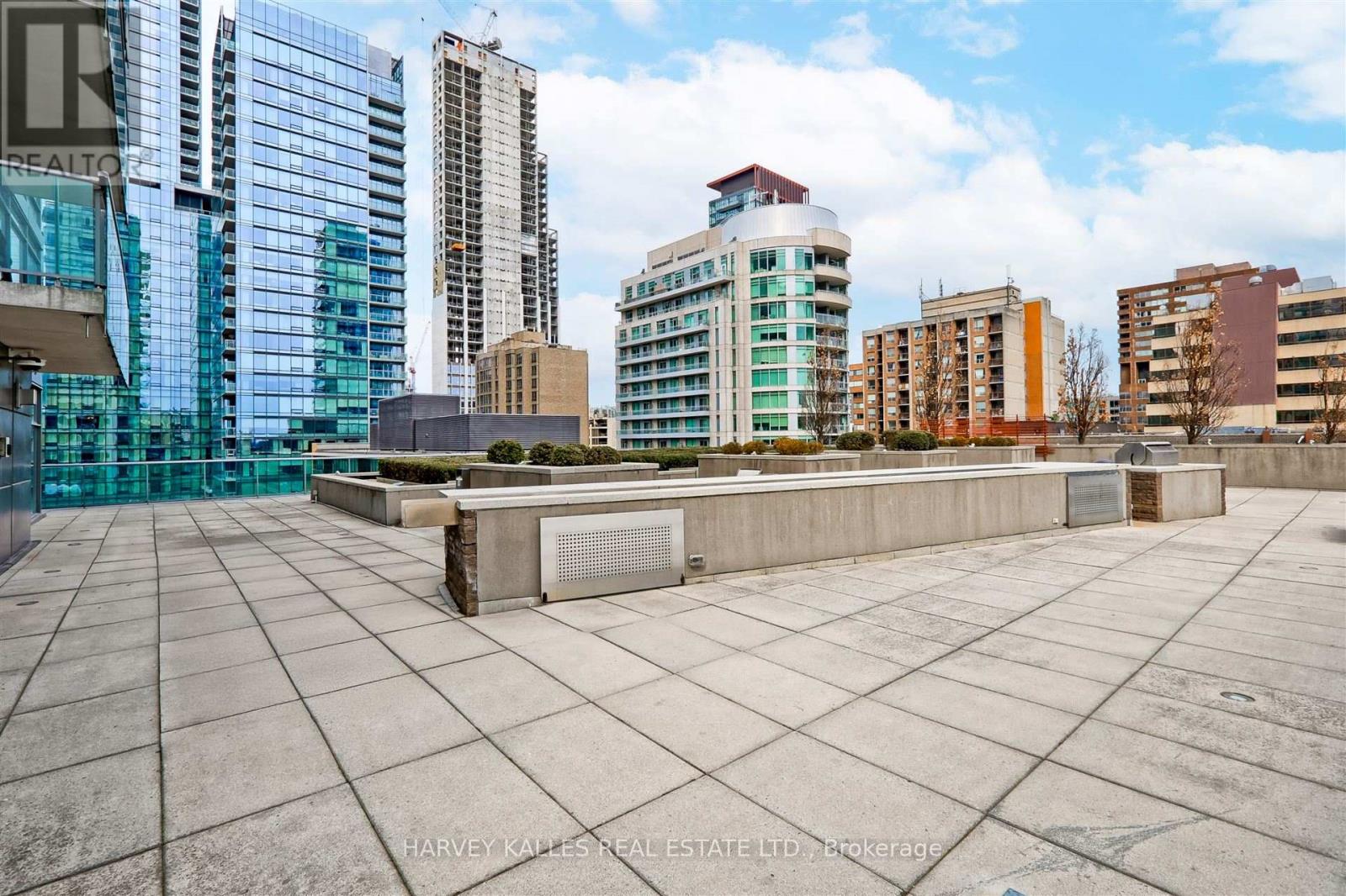 2906 - 18 Yorkville Avenue, Toronto (Annex), Ontario  M4W 1L4 - Photo 29 - C12208511