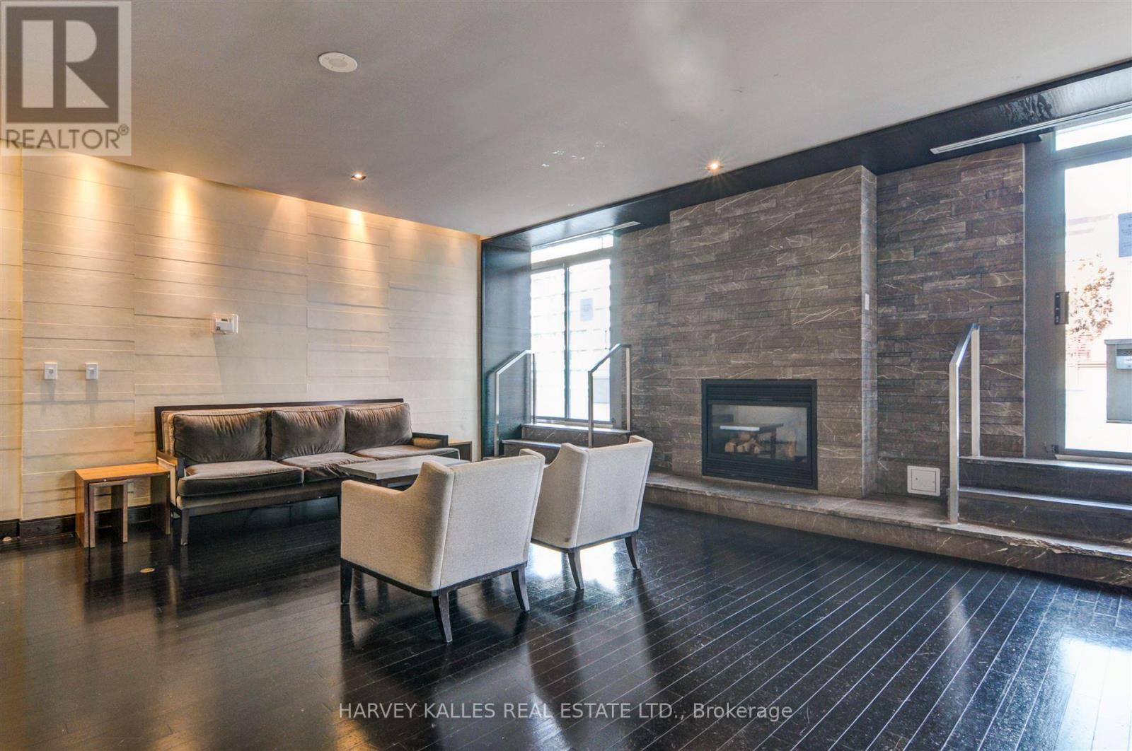 2906 - 18 Yorkville Avenue, Toronto (Annex), Ontario  M4W 1L4 - Photo 38 - C12208511