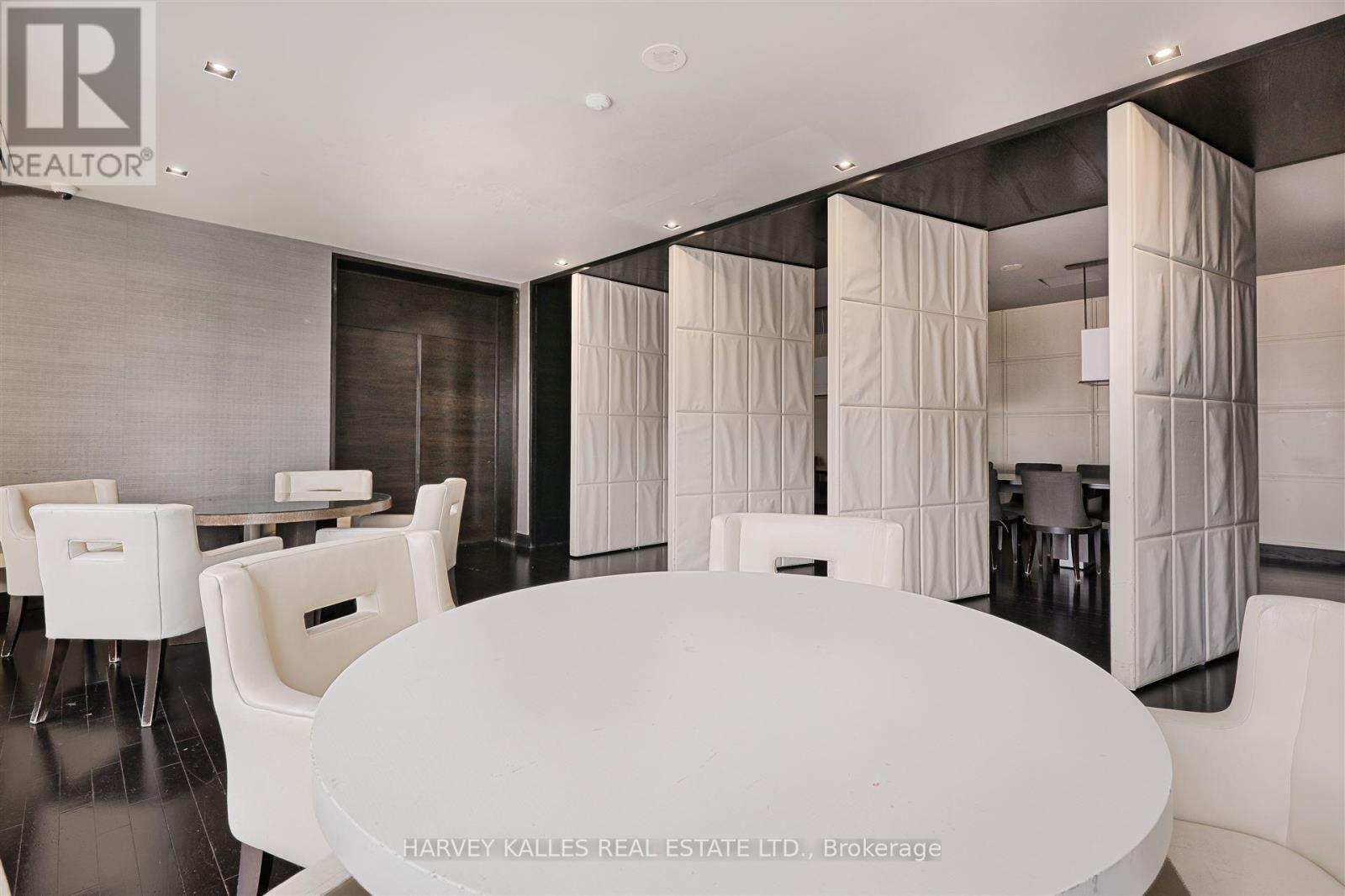 2906 - 18 Yorkville Avenue, Toronto (Annex), Ontario  M4W 1L4 - Photo 42 - C12208511