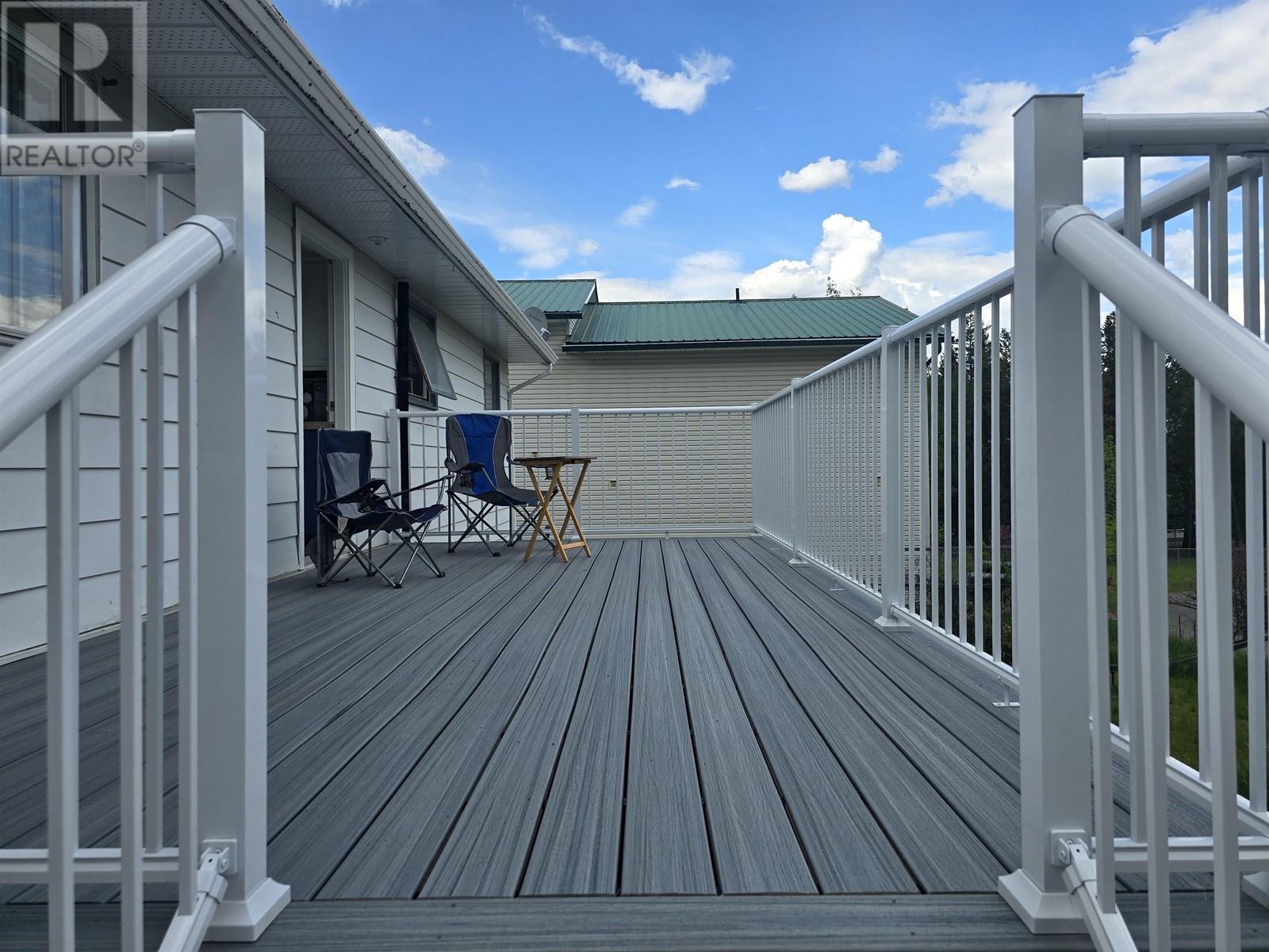 997 Alder Avenue, 100 Mile House, British Columbia  V0K 2E0 - Photo 10 - C8069862