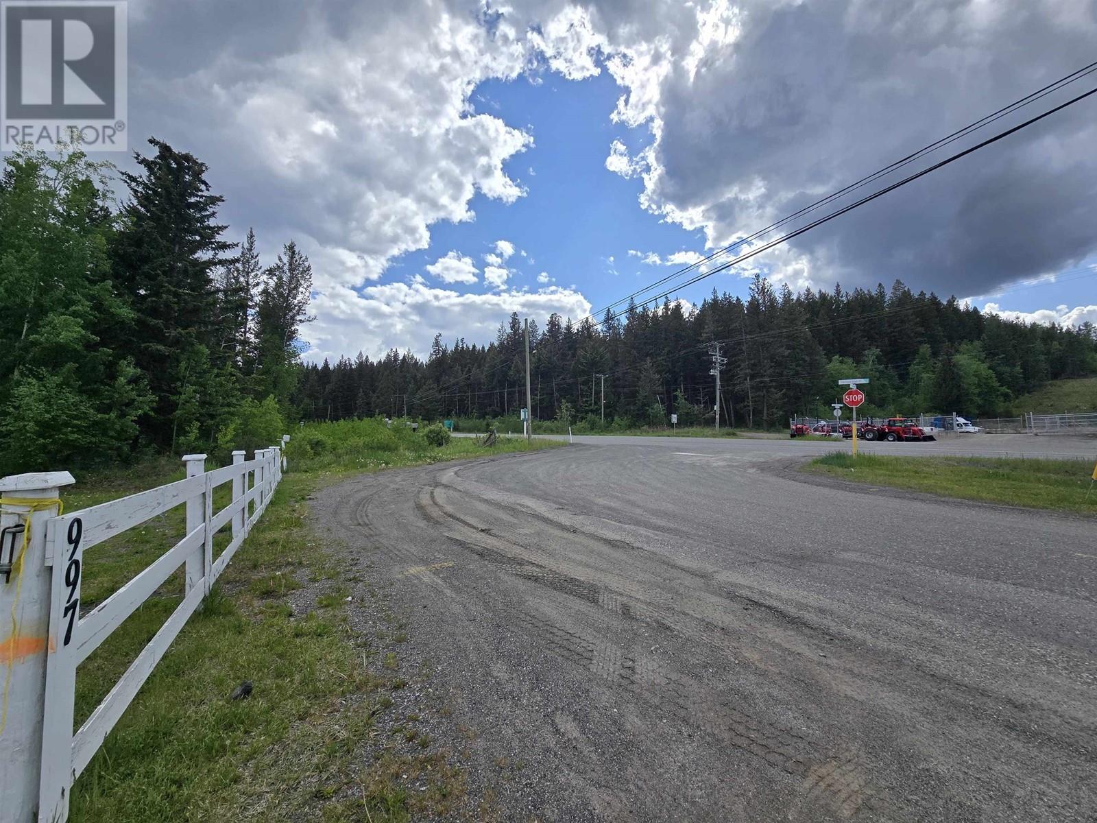 997 Alder Avenue, 100 Mile House, British Columbia  V0K 2E0 - Photo 2 - C8069862