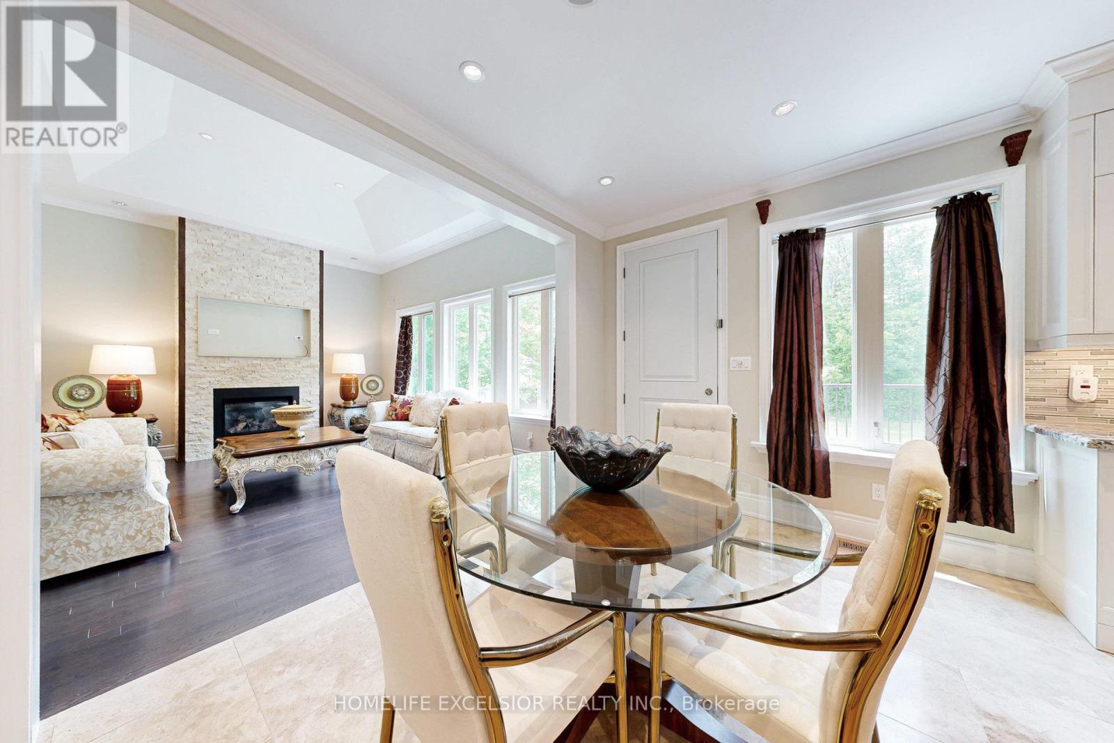 238 Sand Road, East Gwillimbury (Holland Landing), Ontario  L9N 1K1 - Photo 10 - N12208510