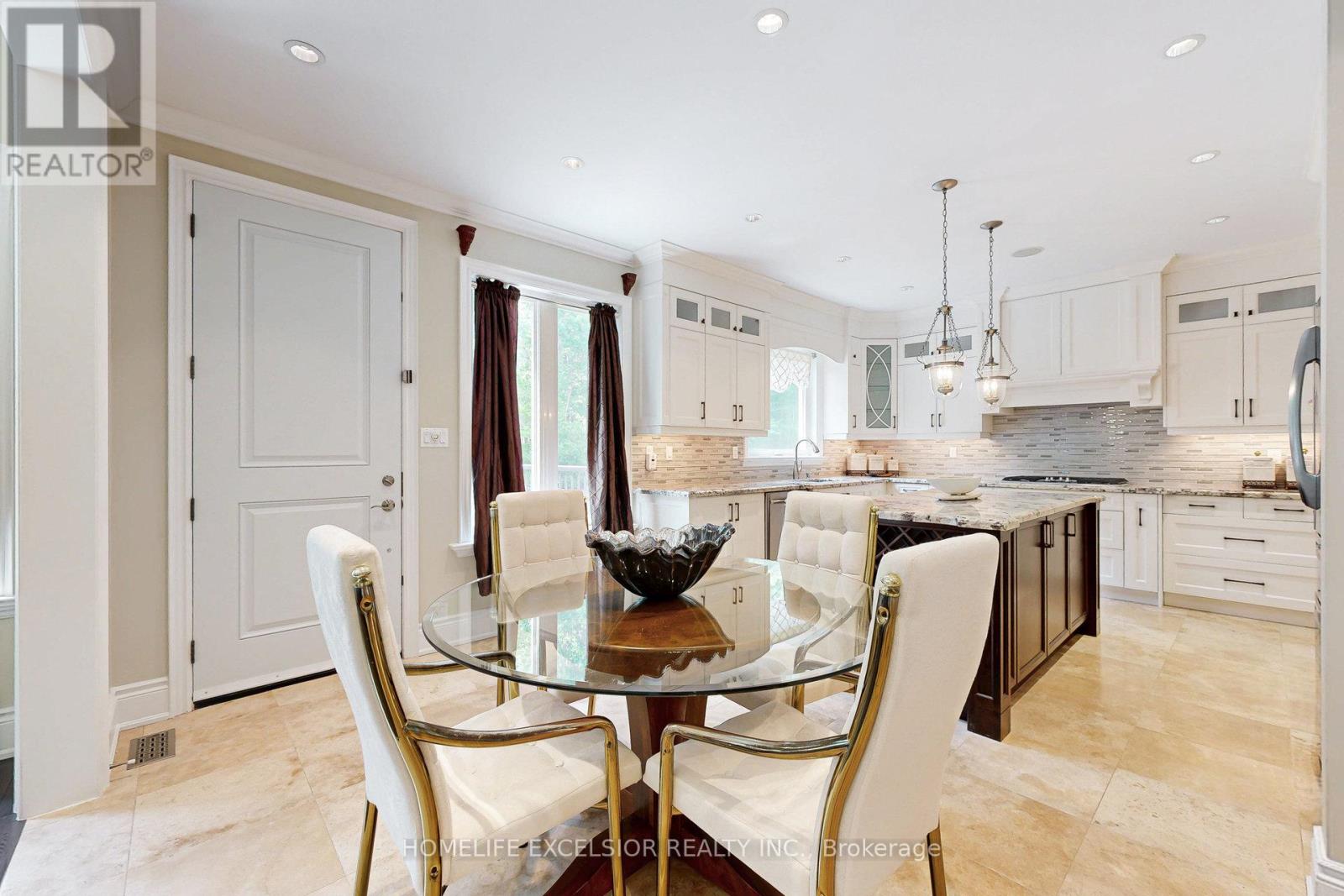 238 Sand Road, East Gwillimbury (Holland Landing), Ontario  L9N 1K1 - Photo 11 - N12208510