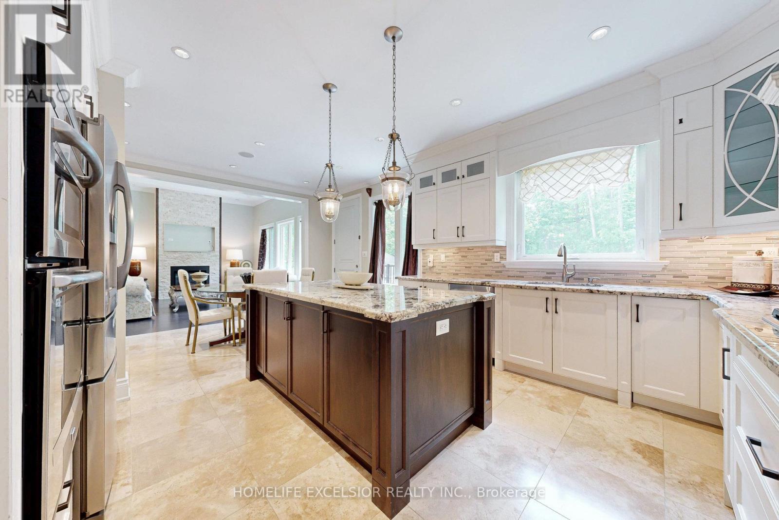238 Sand Road, East Gwillimbury (Holland Landing), Ontario  L9N 1K1 - Photo 18 - N12208510