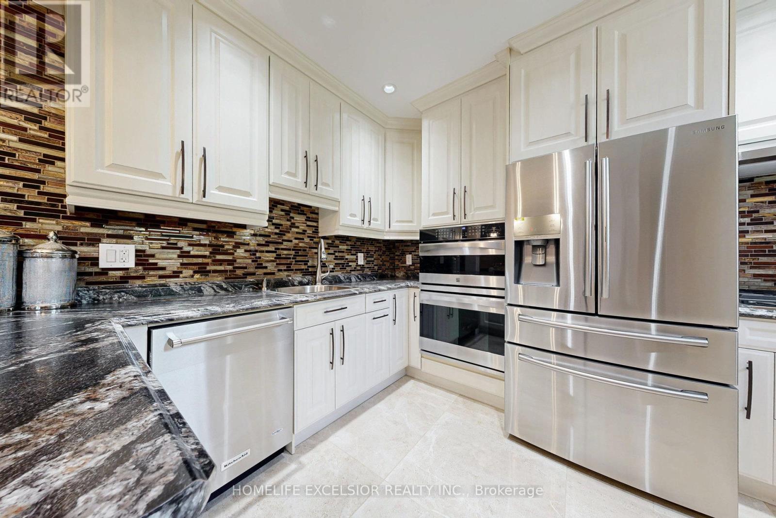238 Sand Road, East Gwillimbury (Holland Landing), Ontario  L9N 1K1 - Photo 43 - N12208510
