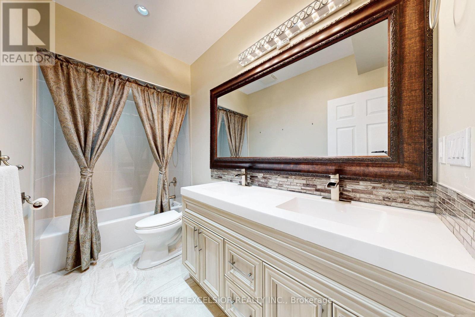 238 Sand Road, East Gwillimbury (Holland Landing), Ontario  L9N 1K1 - Photo 45 - N12208510