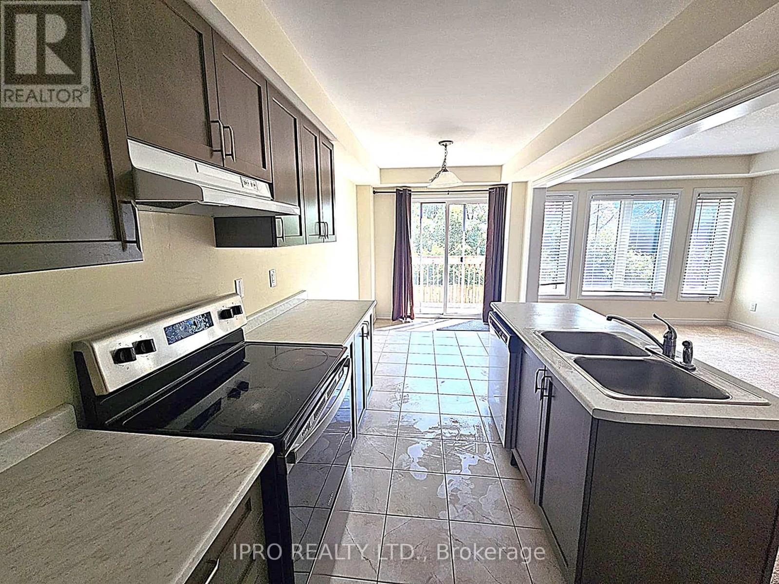 29 - 755 Linden Drive, Cambridge, Ontario  N3H 0E4 - Photo 8 - X12194320