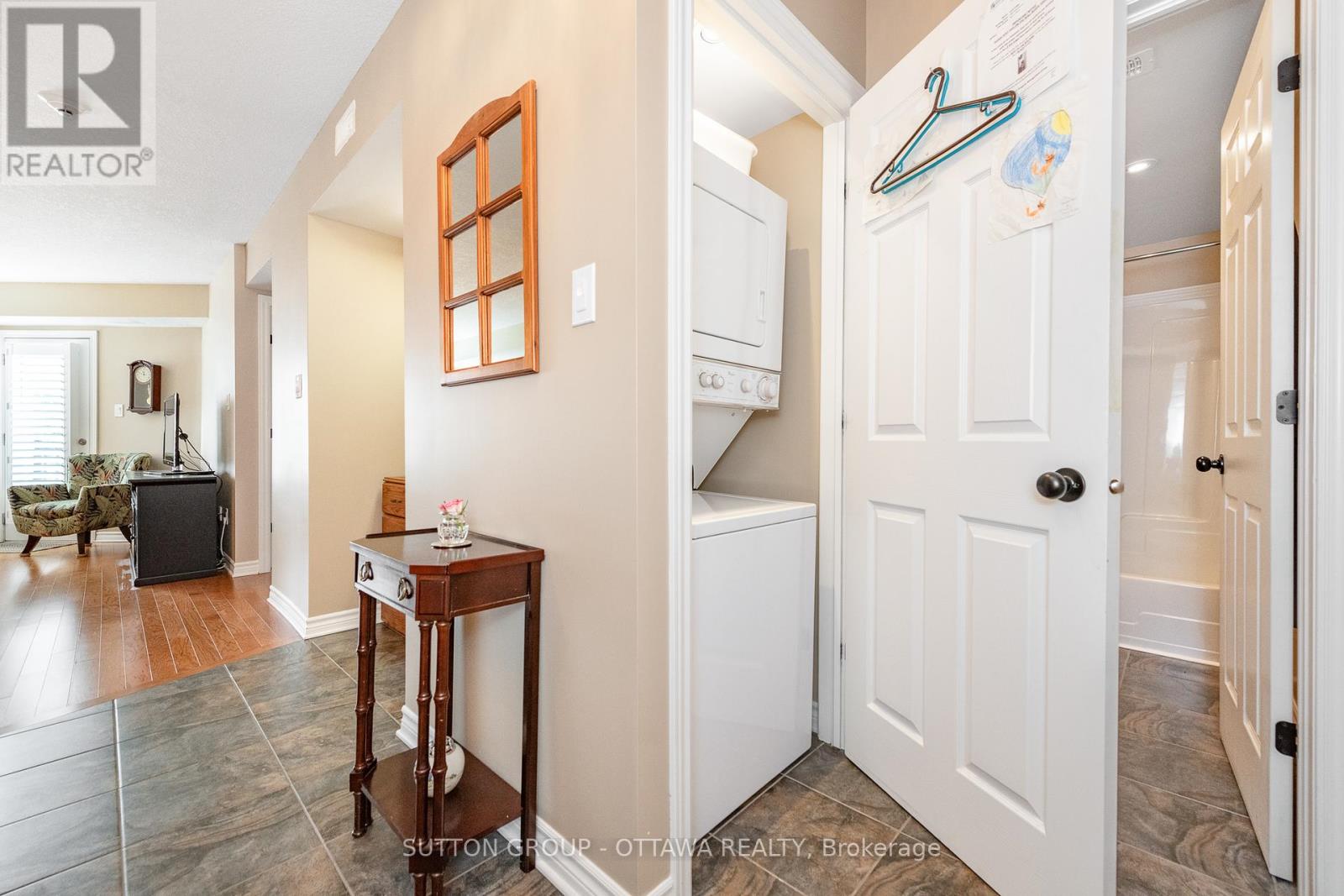 207 - 240 Coleman Street, Carleton Place, Ontario  K7C 0E2 - Photo 10 - X12208529
