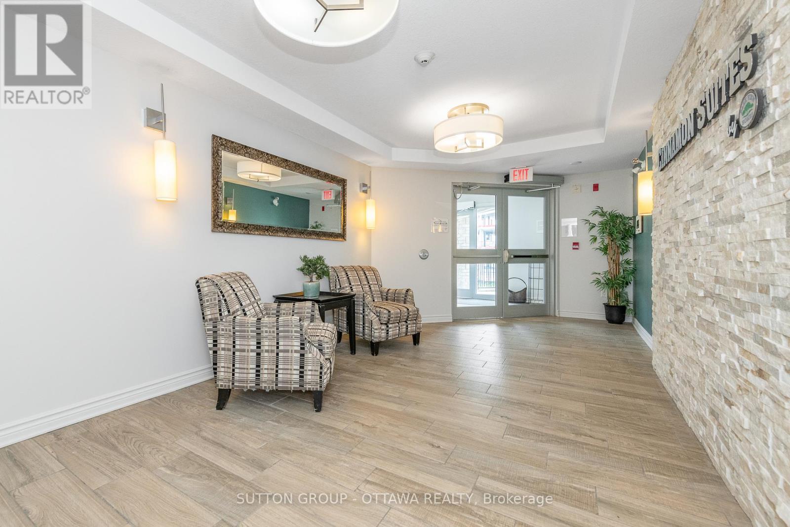 207 - 240 Coleman Street, Carleton Place, Ontario  K7C 0E2 - Photo 4 - X12208529