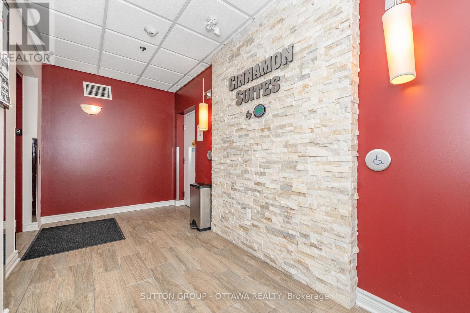 207 - 240 Coleman Street, Carleton Place, Ontario  K7C 0E2 - Photo 5 - X12208529