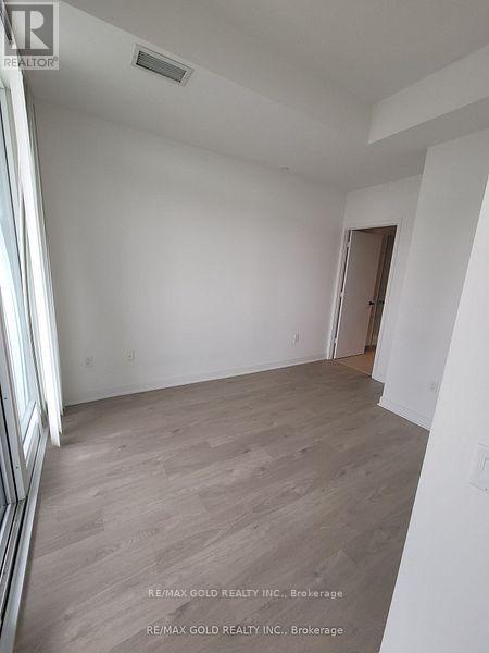 1804 - 3900 Confederation Parkway, Mississauga, Ontario  L5B 0M3 - Photo 20 - W12208254