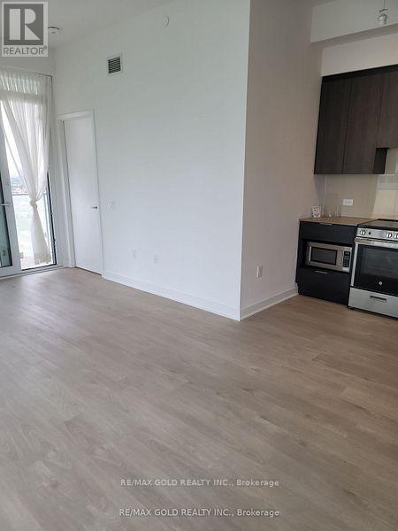 1804 - 3900 Confederation Parkway, Mississauga, Ontario  L5B 0M3 - Photo 19 - W12208254