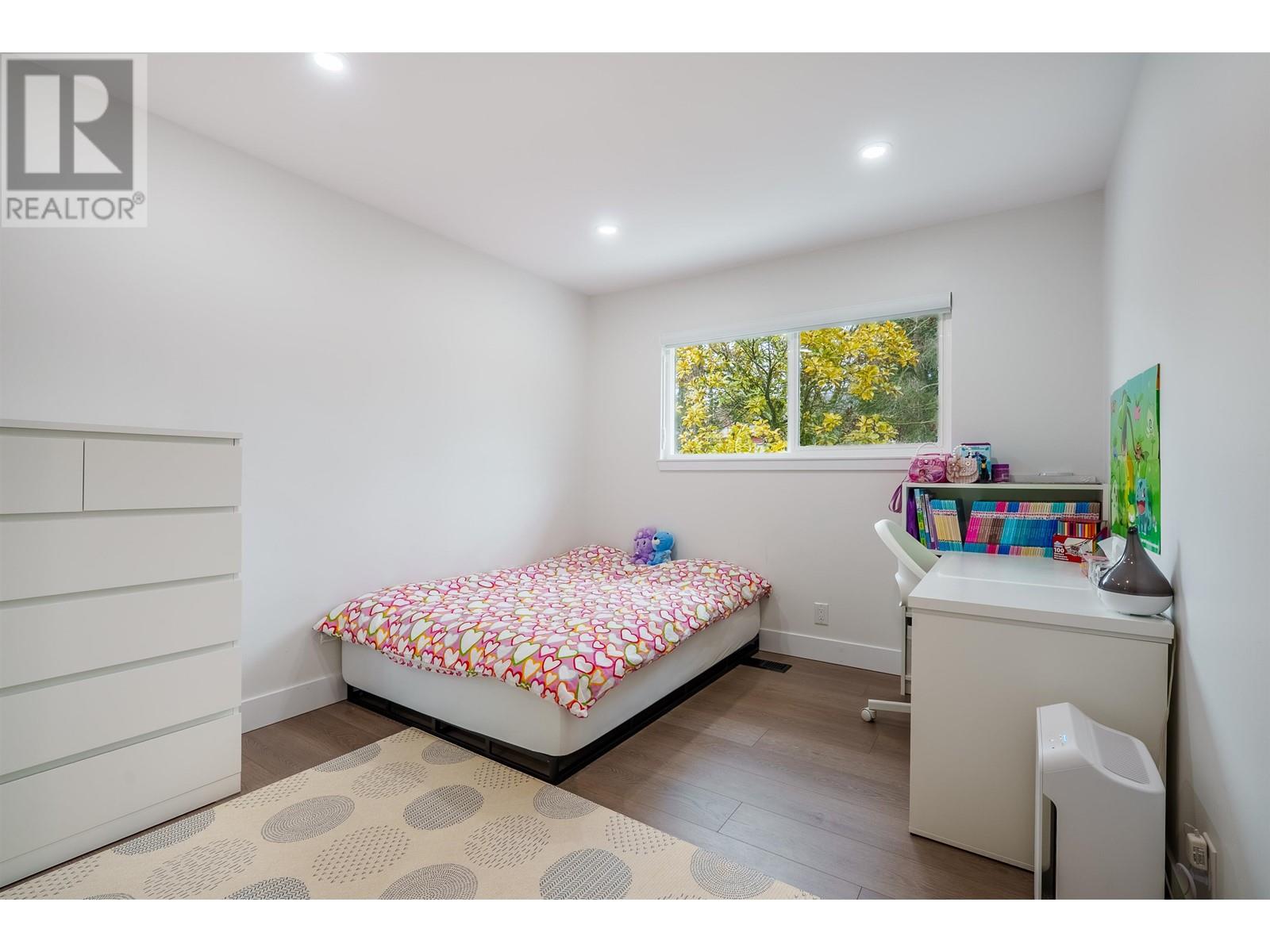 757 E 18th Street, North Vancouver, British Columbia  V7L 2Y7 - Photo 15 - R2981421