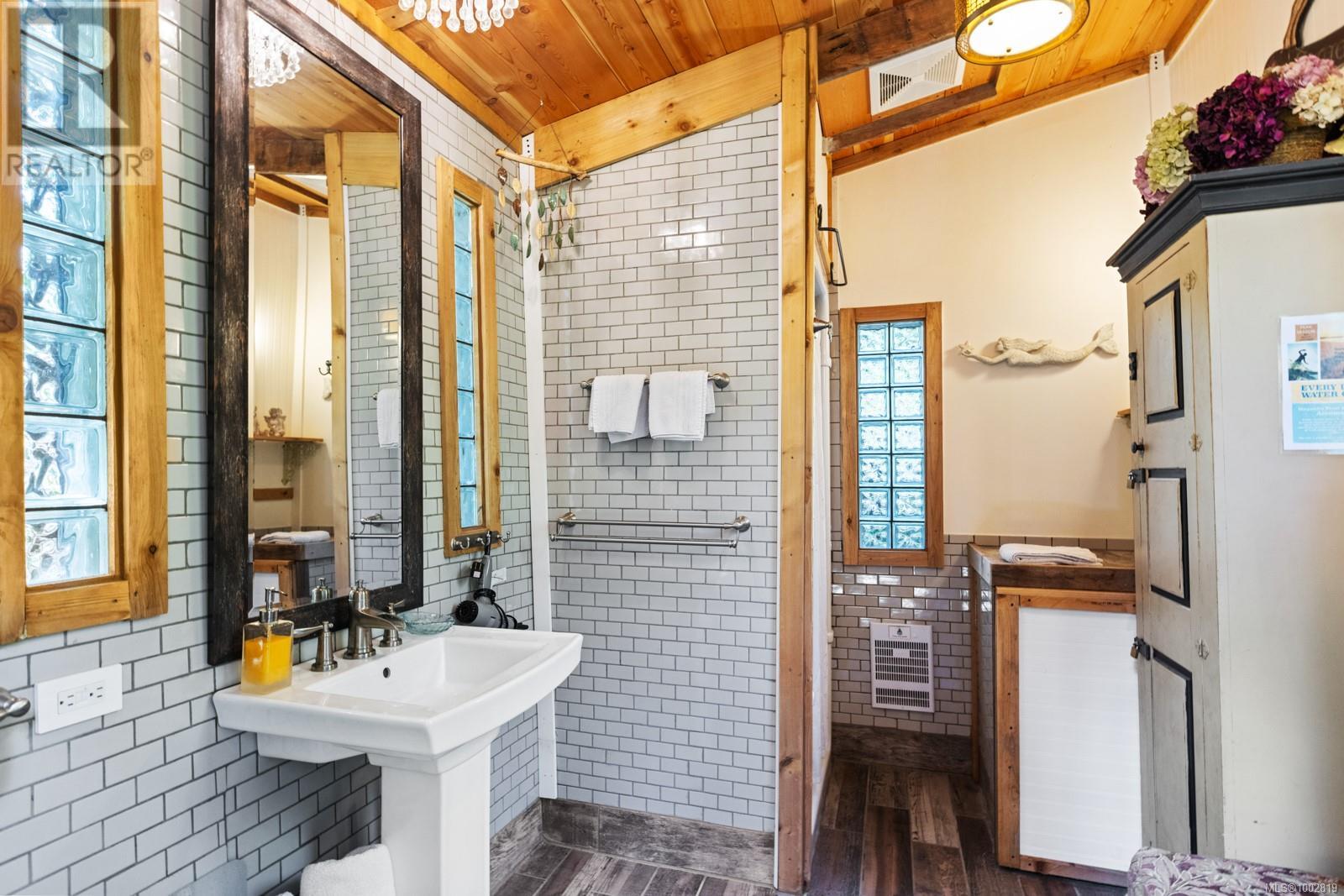 2470 North End Rd, Salt Spring, British Columbia  V8K 1A9 - Photo 51 - 1002819