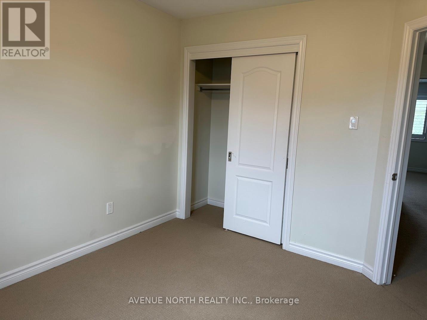 238 Tewsley Drive, Ottawa, Ontario  K1V 0Y6 - Photo 17 - X12132366