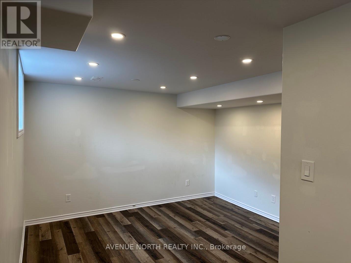 238 Tewsley Drive, Ottawa, Ontario  K1V 0Y6 - Photo 19 - X12132366
