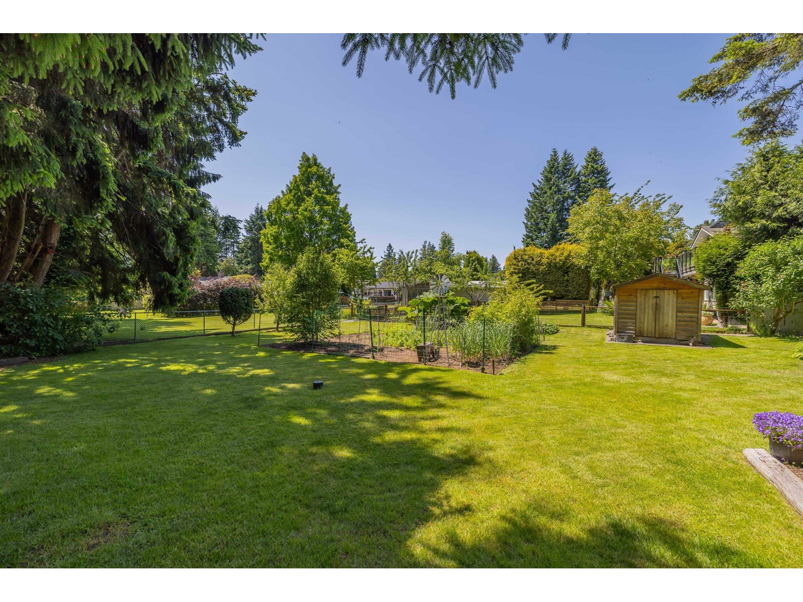 14182 North Bluff Road, White Rock, British Columbia  V4B 3C4 - Photo 15 - R3012723