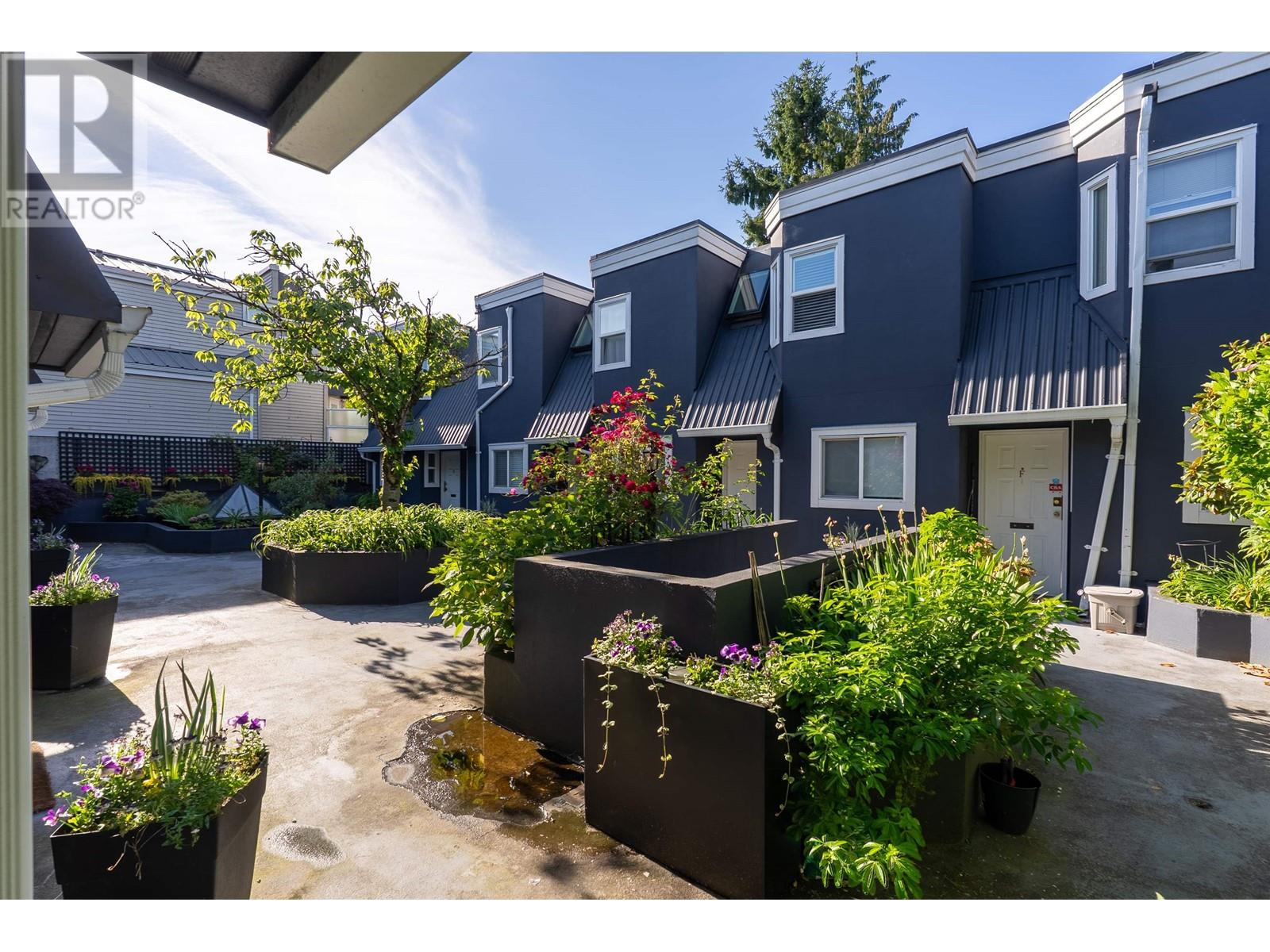 E 733 W 16th Avenue, Vancouver, British Columbia  V5Z 1S8 - Photo 23 - R3013428
