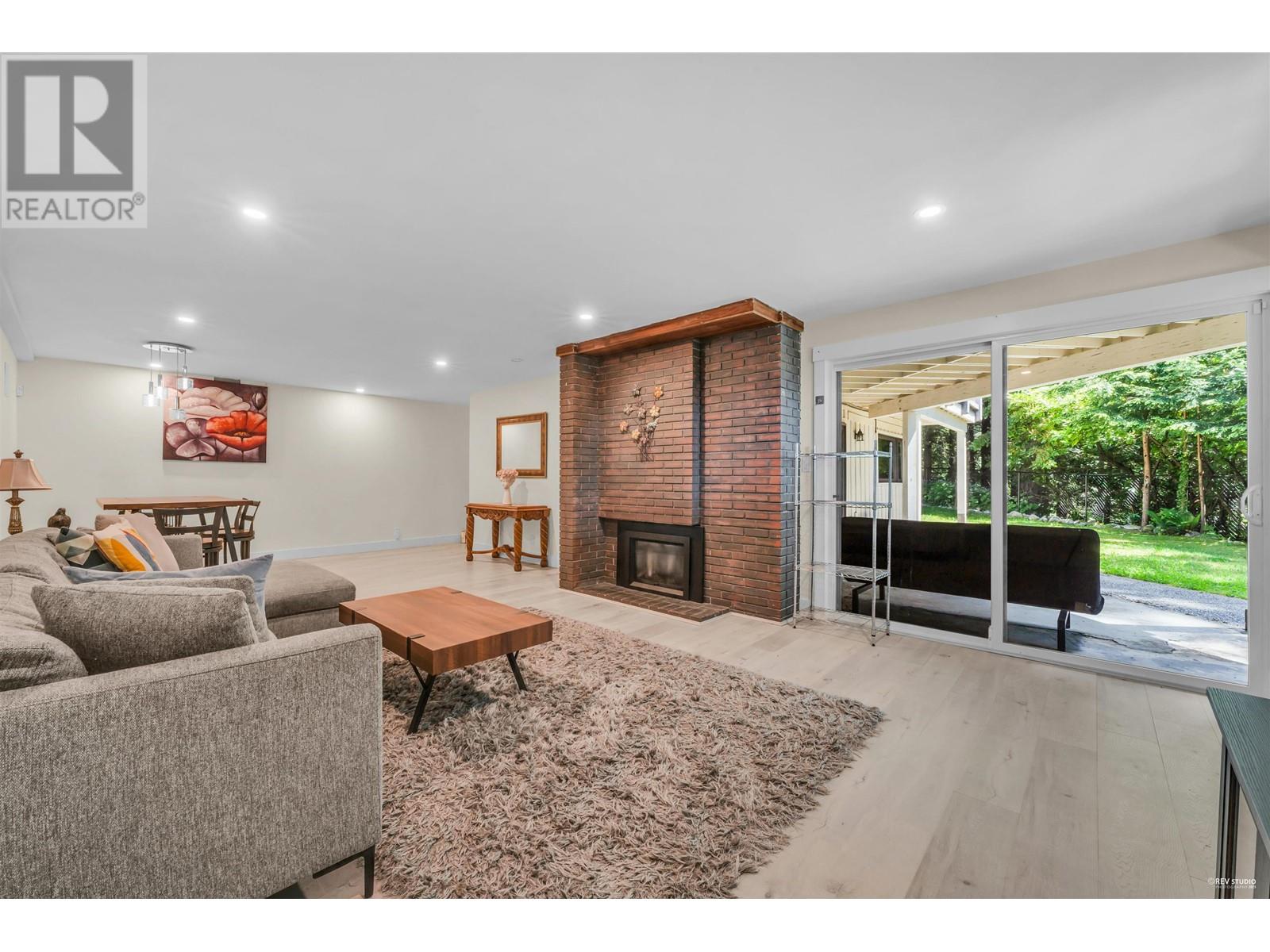 4875 Skyline Drive, North Vancouver, British Columbia  V7R 3J2 - Photo 17 - R3013435