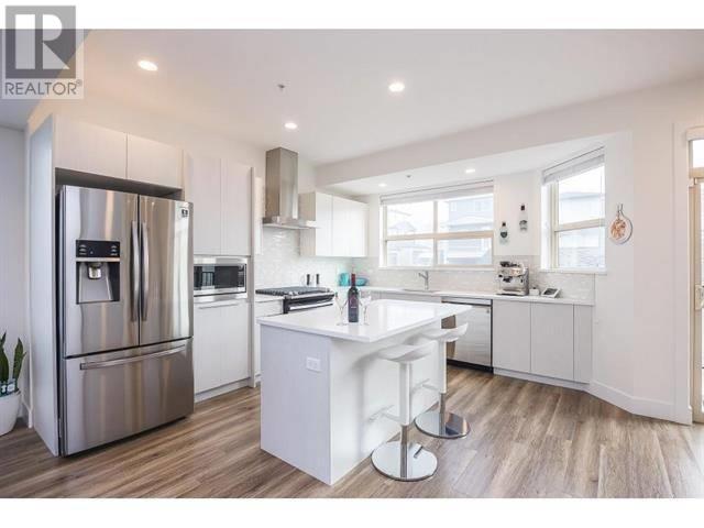 13724 232 St, Maple Ridge, British Columbia  V4R 0H1 - Photo 1 - R3013436