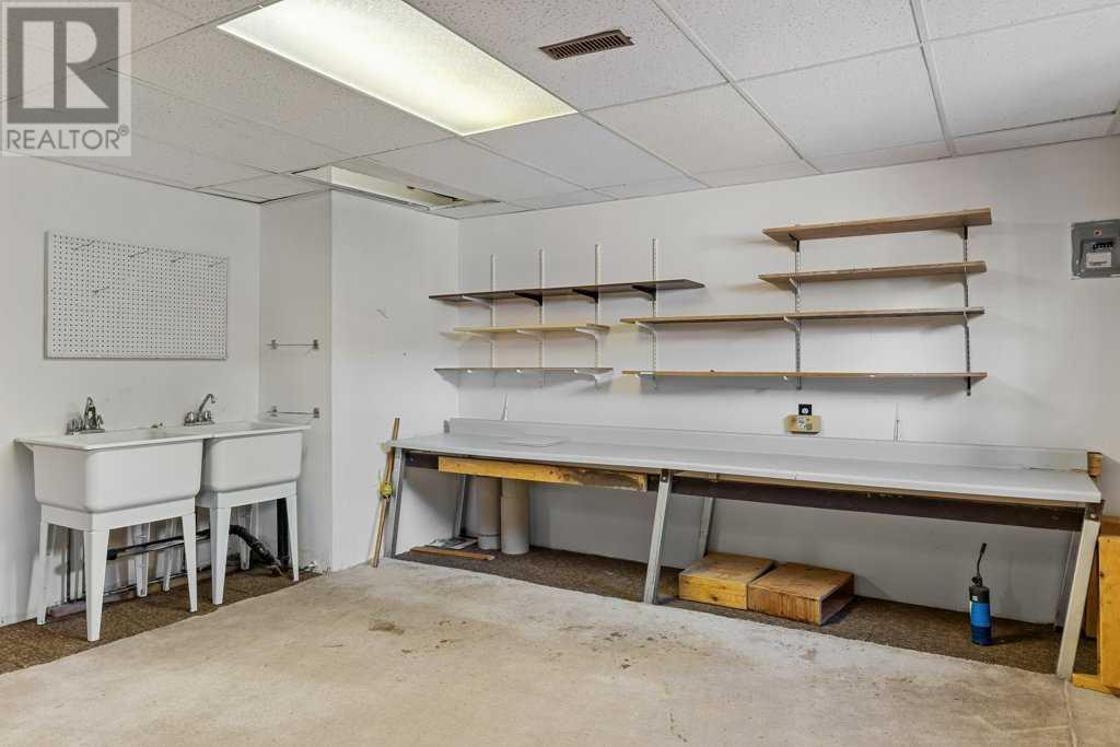 1230 16 Street, Canmore, Alberta  T1W 1T8 - Photo 24 - A2216995