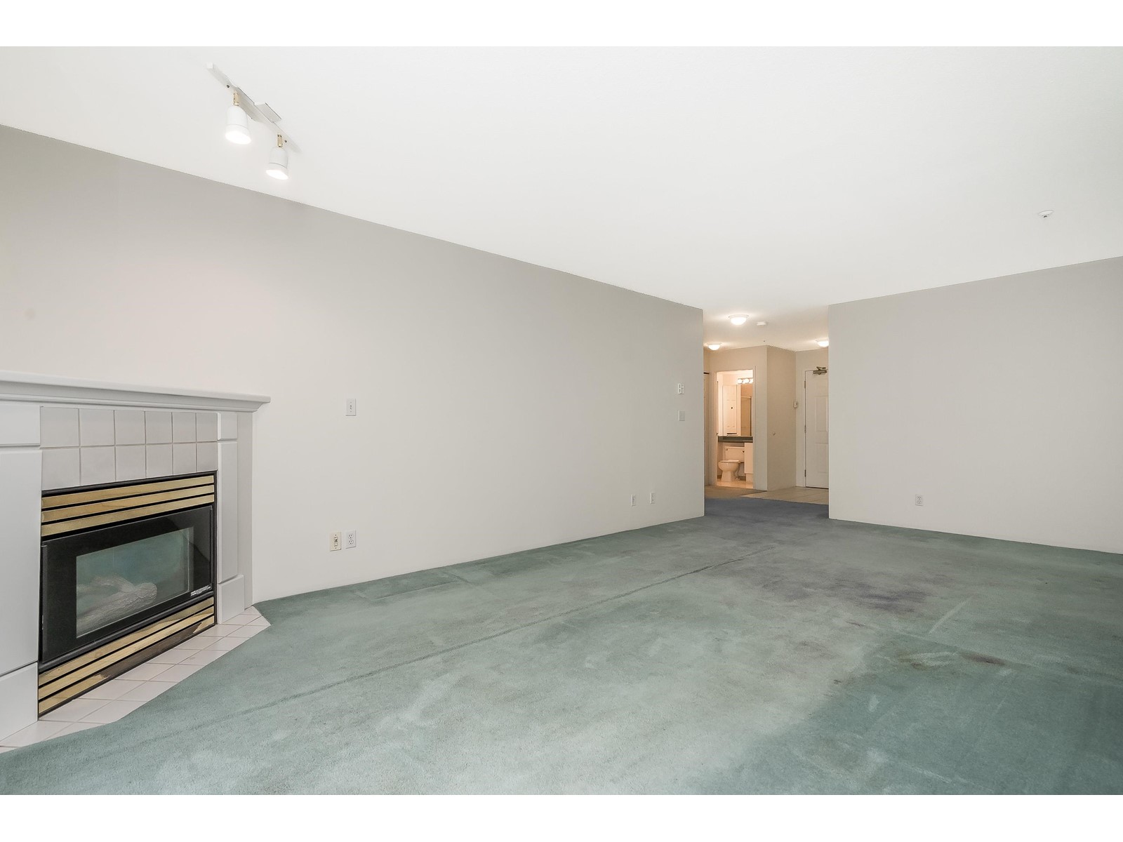 B204 9866 Whalley Boulevard, Surrey, British Columbia  V3T 5S8 - Photo 15 - R3013170