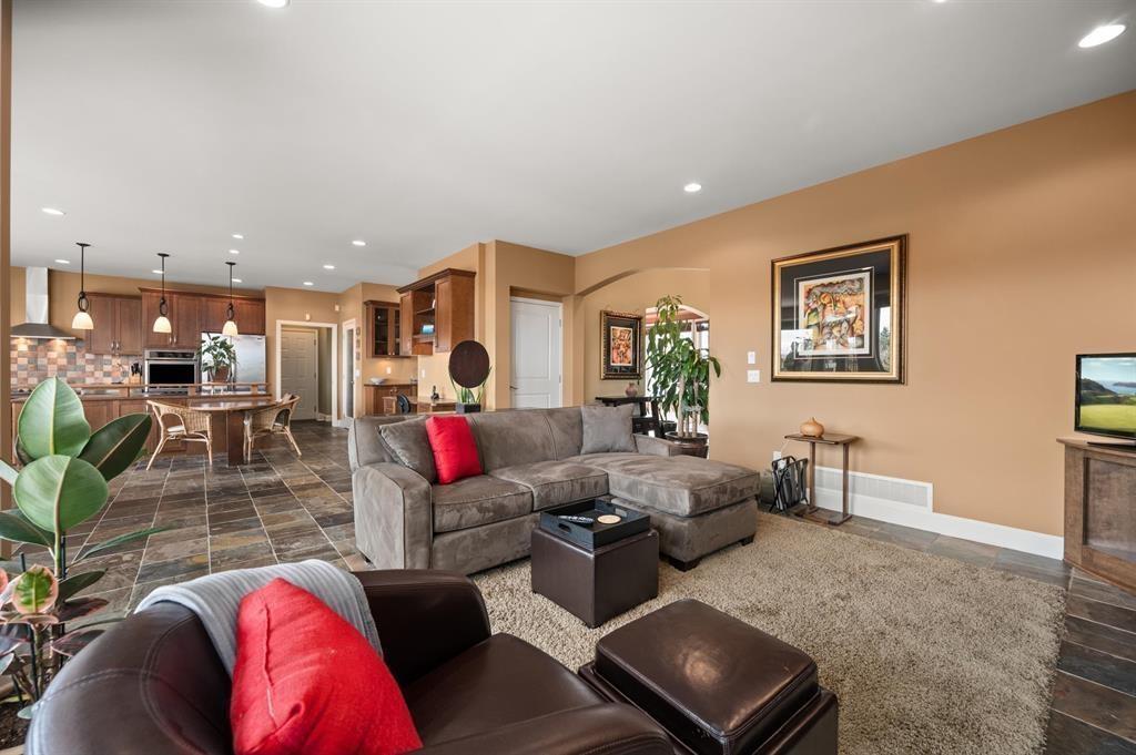15995 36a Avenue, Surrey, British Columbia  V3S 0P1 - Photo 8 - R3013336