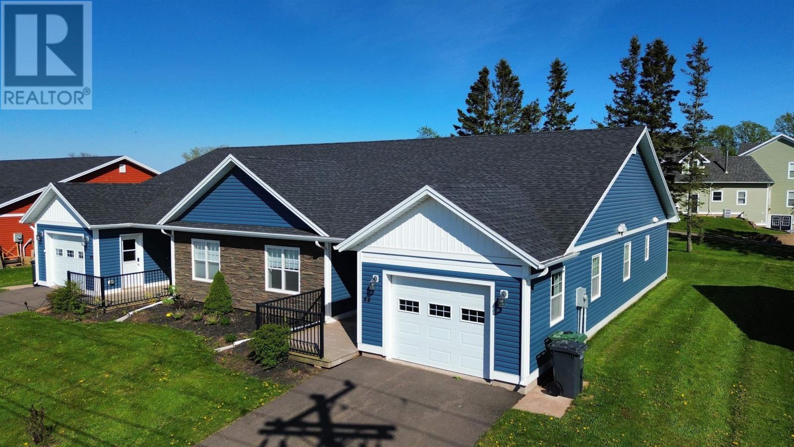 Property at 44 Gilbert Drive image 3