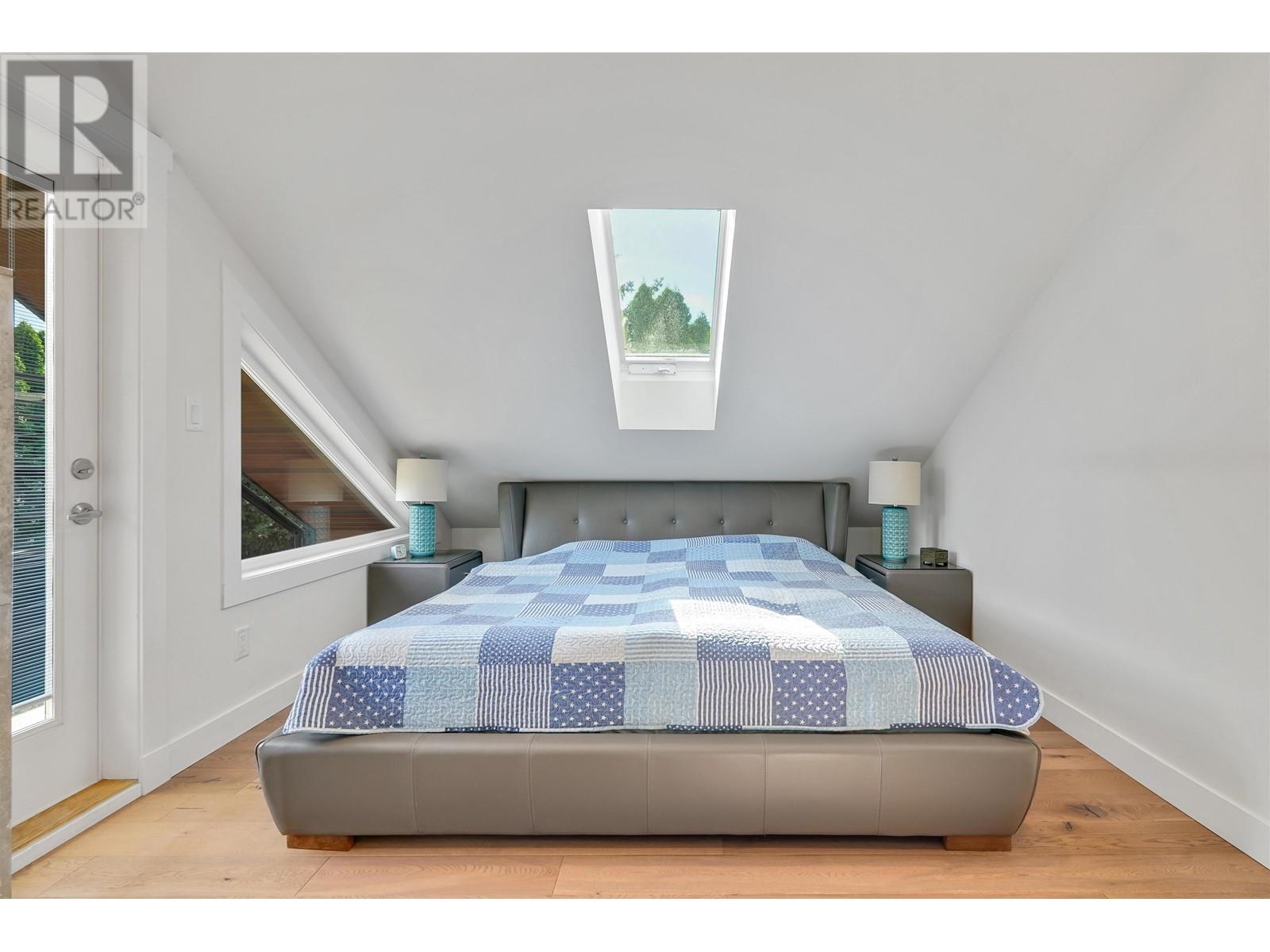 852 Wright Avenue, Port Coquitlam, British Columbia  V3B 1W1 - Photo 13 - R3012950