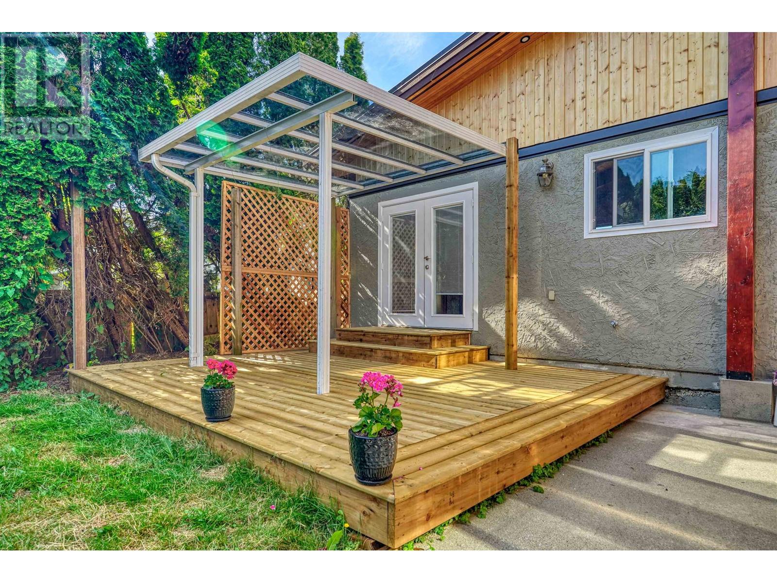 852 Wright Avenue, Port Coquitlam, British Columbia  V3B 1W1 - Photo 33 - R3012950