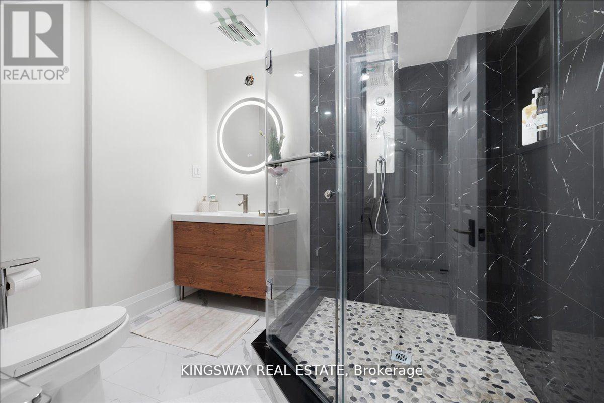 265 Wycliffe Avenue, Vaughan, Ontario  L4L 3N7 - Photo 27 - N12208523