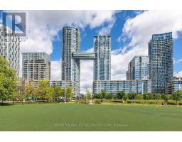 625 - 21 ICEBOAT TERRACE, Toronto, Ontario