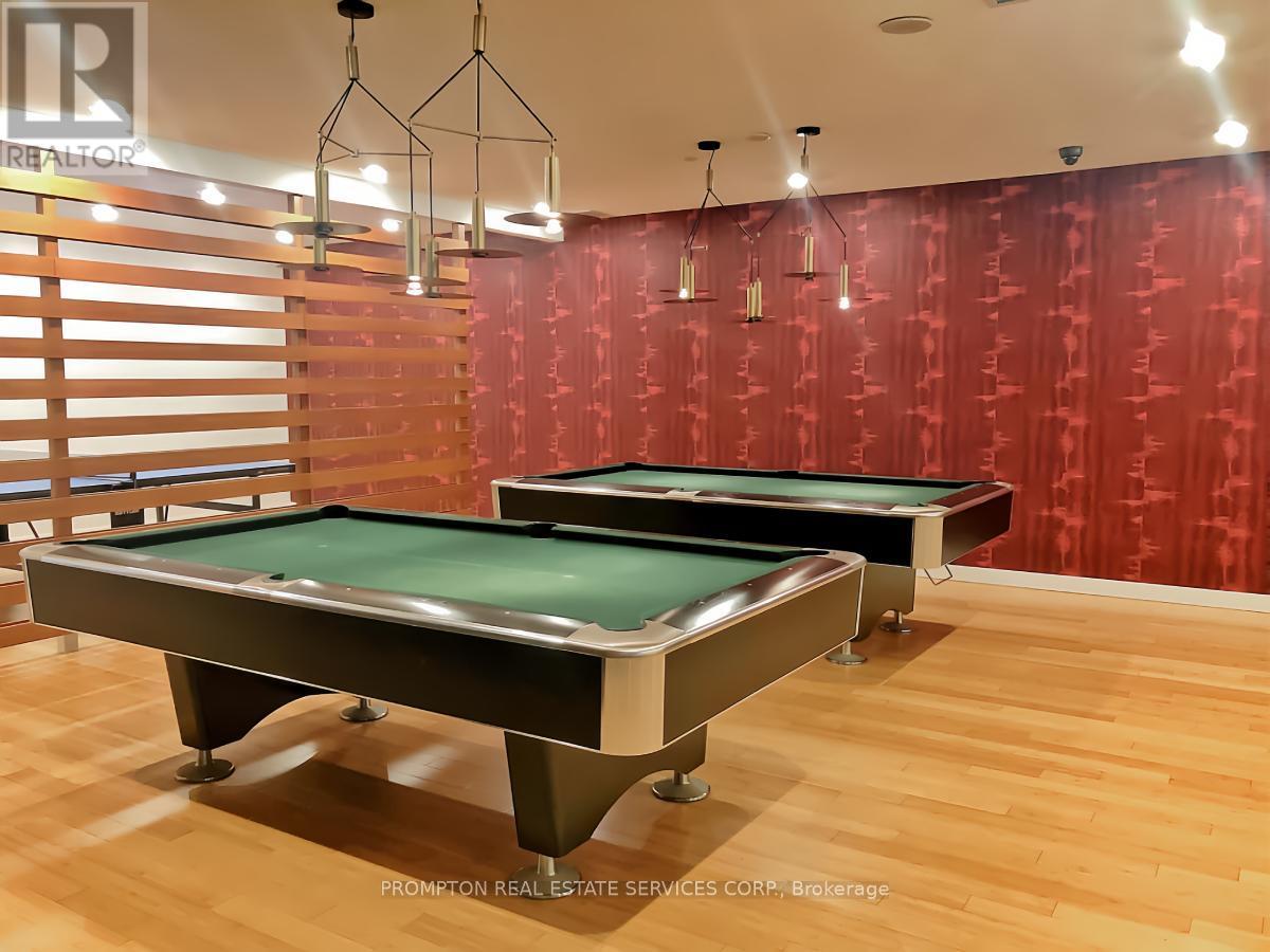 625 - 21 Iceboat Terrace, Toronto, Ontario  M5V 4A9 - Photo 17 - C12189029