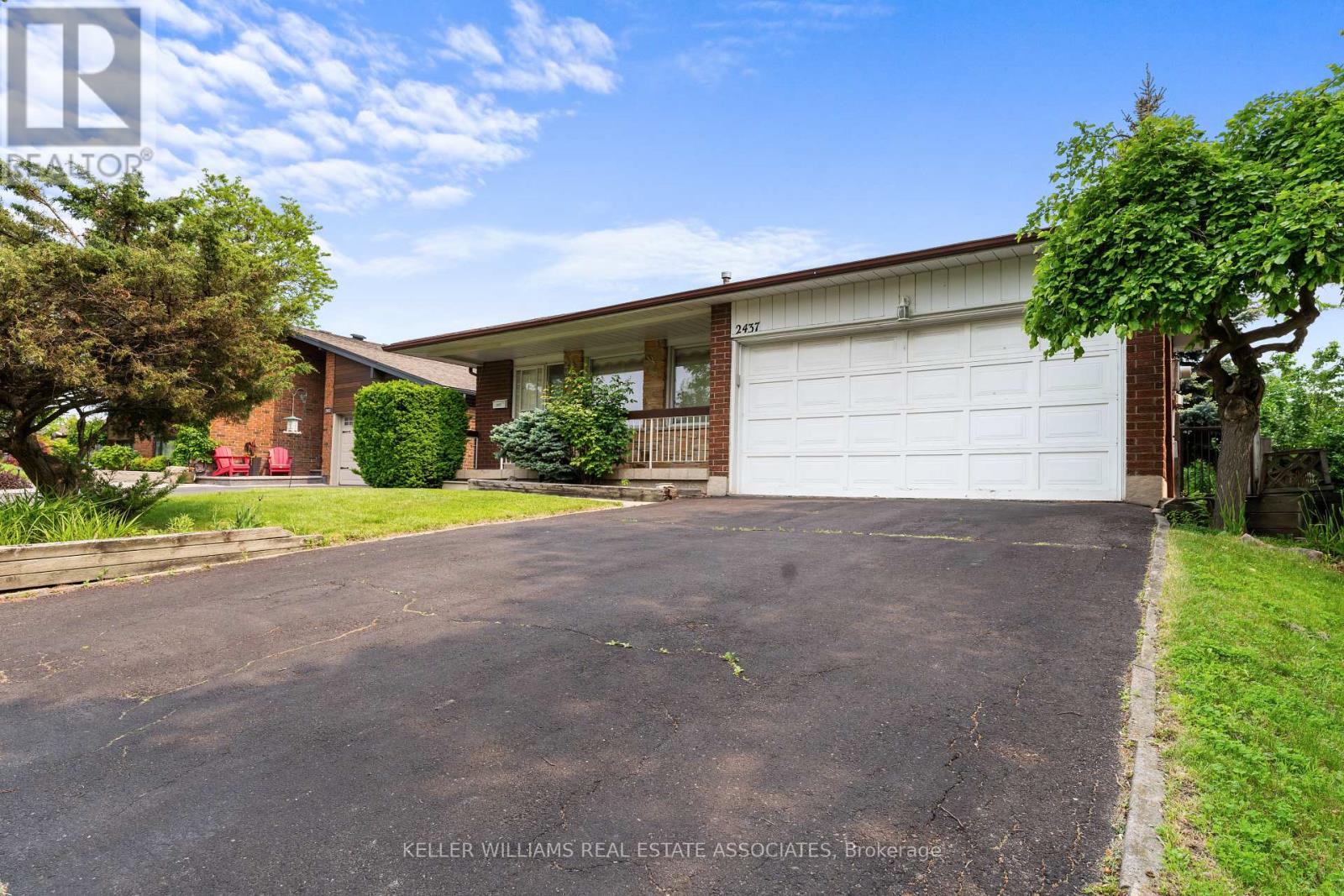 2437 Chilsworthy Avenue, Mississauga (Cooksville), Ontario  L5B 2R4 - Photo 25 - W12208537