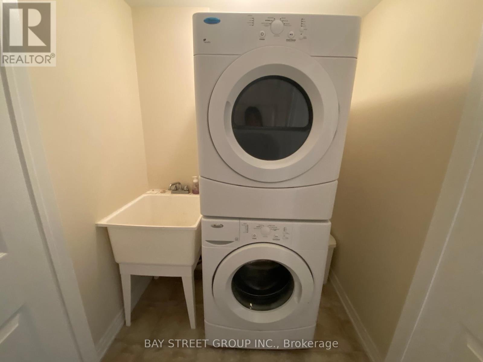 2564 Grand Oak Trail, Oakville, Ontario  L6M 0R8 - Photo 26 - W12208546